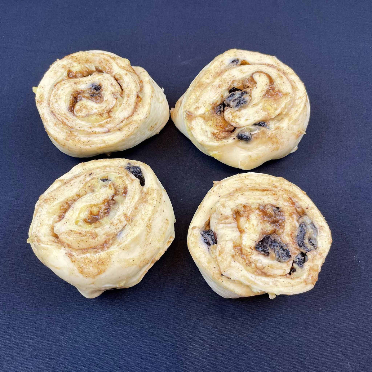 4 x Custard Raisin Snails (bake at home)